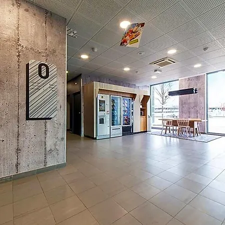 Reims Bezannes Hotel 2*